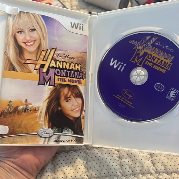 Wii games Hannah Montana and High School Musical - Picture 2 of 5